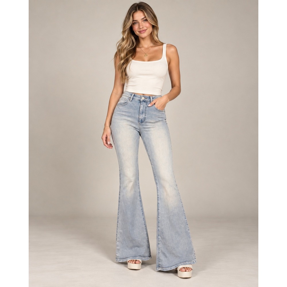 Free People We The Free Size 30 Light Wash Flare Bell Bottom Jeans